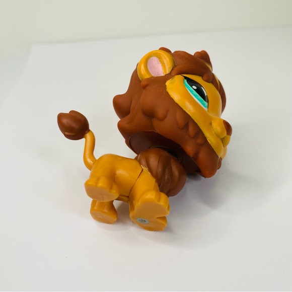 LPS Littlest Pet Shop RARE New Zealand Exclusive #758 Mystery Pet Lion - Picture 2 of 7